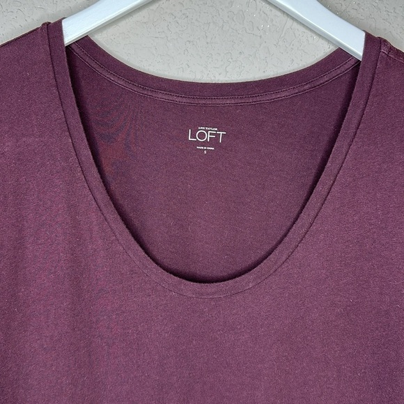 Ann Taylor Loft Short Sleeved U Neck Top Size Small - Picture 2 of 6